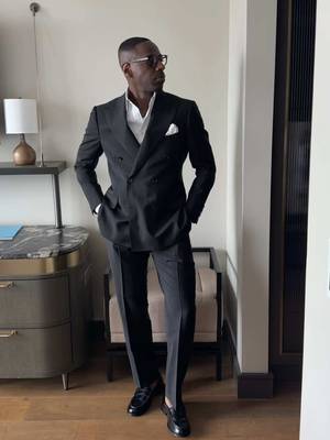 Tonight’s look for a wedding. Suit by @Suitsupply  #mensstyle #menswear #suit #mensfashion 
