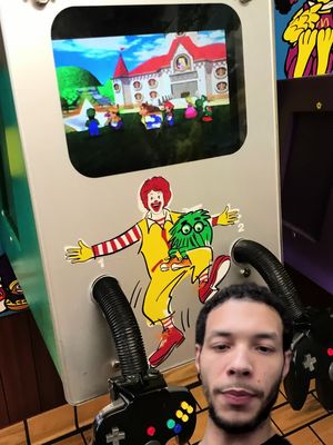 #mcdonalds #videogames #2000snostalgia 