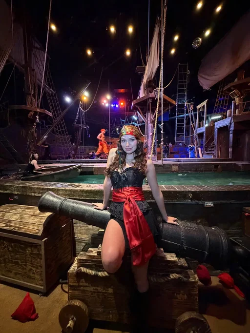 wouldn’t have wanted to spend my bday any other way!!! 🏴‍☠️ #pirate #birthday @Pirate’s Dinner Adventure 