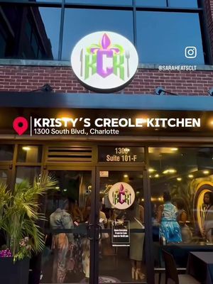 🆕NEW🆕 Restaurant opening April 10th! You may know them from City Kitch, but now Kristy’s Creole Kitchen has their very own spot to call home. And this is a beautiful restaurant with patio seating out front. The flavors were banging and the mocktails were gorgeous. I visited during their media night event, so it was popping and there was hardly a seat to spare. I definitely think Kristy’s Creole Kitchen will settle in nicely and find huge success in this new location. ✨Here’s what we tried✨ 🍤Deluxe Grits- I got mine with blackened fish and shrimp. This was my fave dish of the night 🍖Cajun Fried Ribs- smaller than what I thought they’d be but great flavor 🐟Catfish Lagniappe- blackened catfish on dirty rice topped with shrimp and a cajun creole sauce 📲 @kristyscreolekitchen @ 📍1300 South Blvd., Charlotte NC 📞(980)430-0418 📆Opening April 10th #kristyscreolekitchen #charlottenc #newrestaurant #cajun #charlottefoodscene