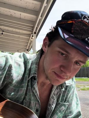 What’s your favorite Merle tune? Hard to narrow it down but I’ve never gotten tired of this one (Swinging Doors)  #merlehaggard #cover 