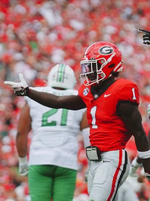 💪🔥 #GoDawgs #georgiafootball #pose #celebrate #edit 