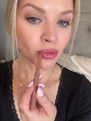Love this lip! Nude espresso blurfiller @loréal paris usa @L’Oréal Paris #lipswatch #lipcolor #makeuptiktok #beautyessentials #newmomlife 