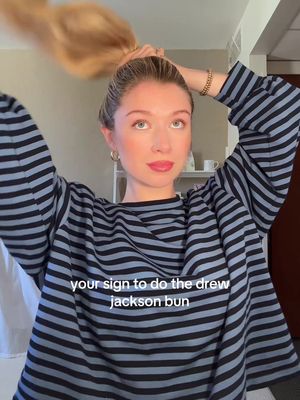 this bun is actually insane let me know if you want a full tutorial! 🤍🤍🤍 #bun 