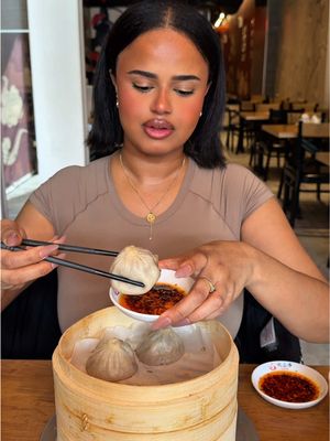 I love a good Chinatown gem 🥟 (Qin’s Garden) #soupdumplings #torontofoodie #foodspots #Foodie #chinatown 