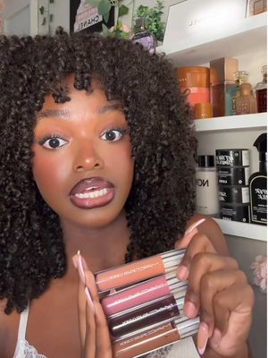 Trying @M·A·C Cosmetics brand new lipglass cushion lip oils from @Ulta Beauty 💕#MACAmbassador #Ad