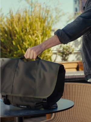 Making your commute an adventure, one bag at a time. 