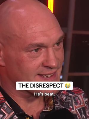 Arslanbek Makhmudov was texting during the Tyson Fury press conference 💀 TYSON FURY vs. ARSLANBEK MAKHMUDOV Saturday, April 11 LIVE only on Netflix 2 PM ET | 11 AM PT | 7 PM UK #FuryMakhmudov #Boxing 