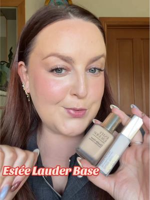 Let me show you how to do a flawless base using the new Estee Lauder double wear stay in place make-up and Estee Lauder double wear stay in place concealer #ad #EsteeLauder #DoubleWear #Foundation #MadeForMore @Estée Lauder 