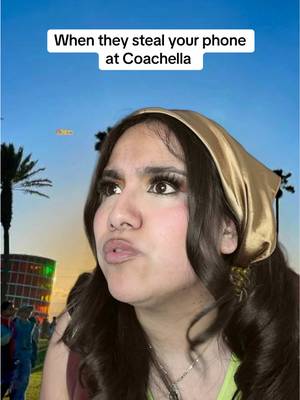How to not get your phone stolen at Coachella😂📱 #coachella #coachellavalley #coachella2026 