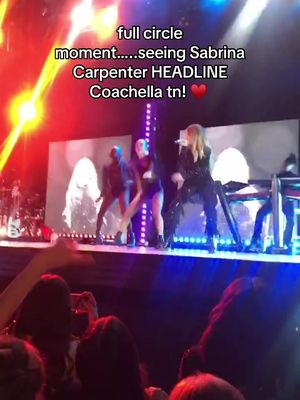2019, $20 tickets, 200 person audience….so glad the people caught on, as you should 🫰 #carpenters #sabrinacarpenter #sabrinachella #coachella 