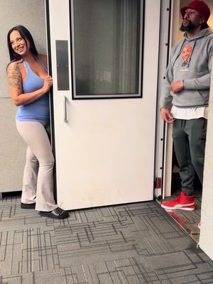 THE TRILOGY took place again. My dude @affioncrockett embarrassed me again and brought a SECRET WEAPON @thejaeanderson. @jkruzonair tried to help BUT UH. #dancebattle #comedy #fyp #oldschoolhiphop