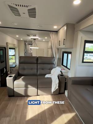 yeah i host now 🙌 #rvtour #rvlife #rvtiktok #rvtok #fifthwheel 🚐 2026 Grand Design Solitude 380FL