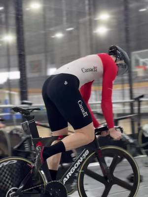 Last few days of race prep before heading to Hong Kong and Malaysia for World Cup 2&3 ! #trackcycling #cycling #fixie #fixedgear