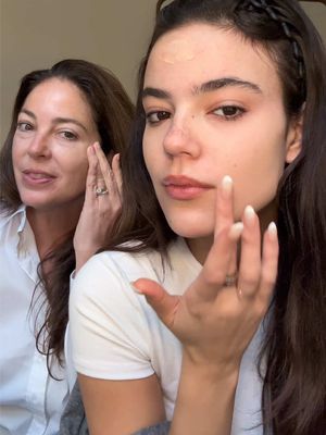 The @loréal paris usa true match super blendable foundation has been our new go to! It’s super light and makes skin look like skin✨ #Lorealparispartner #lorealparismakeup #lorealtruematch