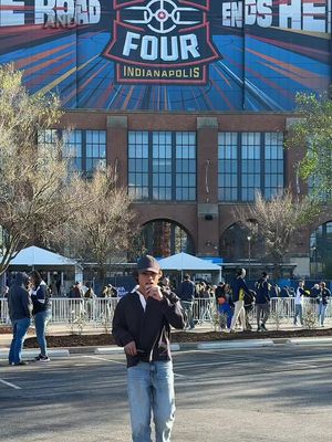 POV: Biggest game of the year… and all you have is your Galaxy S26 Ultra No gear. Just moments. Can your phone do that? Comment #ExploreGalaxy to hear more about my experience at Men’s Final Four  Captured with Samsung Galaxy S26 Ultra @Samsung US  #S#SamsungPartnerM#MFinalFourG#GalaxyS26UltraGalaxyAI