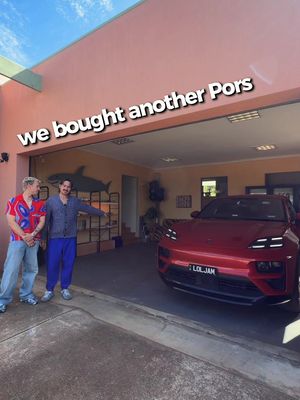 We finally did it! What spec do you think we do for our new @Porsche? #porsche911 #porsche #911 #ad