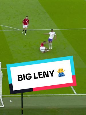 @Leny Yoro really said: “Not today!” ⛔️💪