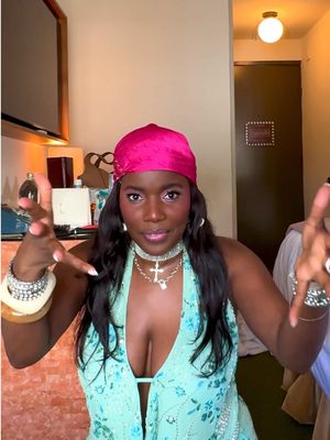 Dessert day ! Outfit choices  #festivaloutfit Coachella outfit black girl coachella.