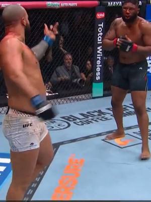 Hokit has a response to everything 🤣 #ufc #mma #joshhokit