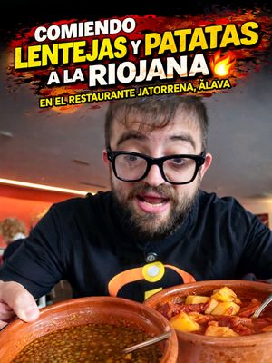 Entre La Rioja y El País Vasco tenemos este asador famoso asador vasco-Riojano en un pueblo llamado Labastida (Álava). Especializado en patatas a la Riojana y sus chuletas al sarmiento. Restaurante Jatorrena. Maravilloso #bar #restaurante 