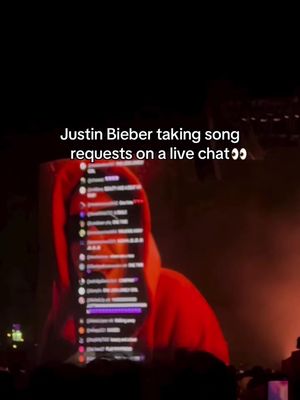 Justin Bieber takes song requests from live chat at Coachella 👀 @itgirl #justinbieber #coachella 