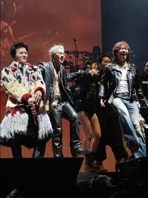 Welcome back BIGBANG  Watch the Coachella livestream on @YouTube all weekend long. #coachella #bigbang 
