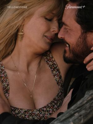 Espero que puedas celebrar el Día del Beso igual que Beth y Rip💋 Si no, puedes verlos en Yellowstone mientras esperamos el estreno de Rancho Dutton el próximo 15 de mayo, solo por #ParamountPlus 😍🔥 #Yellowstone #BethDutton #BethyRip #RanchoDutton