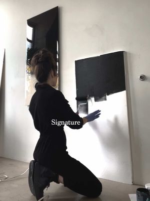 introducing my Signature Series 🖤 #art #resin #artist #contemporaryart 