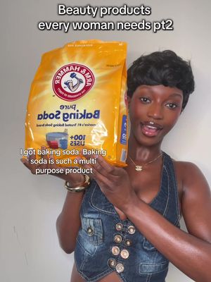 Every woman should keep a box of baking soda in her house. I use it for so many things outside of beauty too, and it’s worth every penny. I get this big bag from Sam’s club for about $9 @ARM & HAMMER @Sam’s Club #beautytips #bakingsoda #beautyhacks 