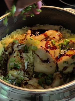 One-pot Hainanese chicken rice 