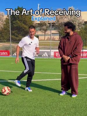 Breaking down the best touch in UCL history with @marcelotwelve 🇧🇷 #Soccer #futebol #futbol #football #fyp 