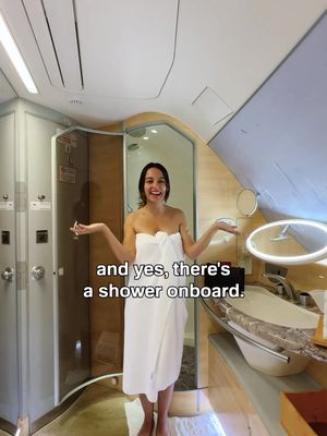 This is the Emirates first class cabin onboard the Airbus A380. All that for $838 + points. Yup ☺️ that’s less in cash than an economy ticket in that same flight. Ps: I flew this cabin 2 years ago and I’ll soon post a review of the newer first class cabin, known as the Game Changer, on the 777. It’s a beauty 🤩