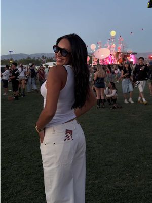 self tanning for festival weekend so I don’t hate my outfits 🫣 using @Bondi Sands dark foam, super easy to use for a beginner like me! #bondisandspartner #bondisands