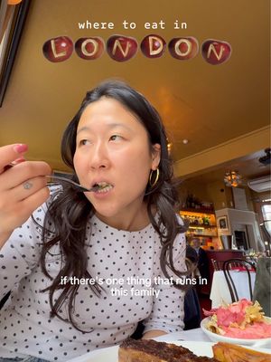 big phat week of eating our way thru ldn town 🤸🏻‍♀️🍽️💥 spots mentioned:  🌟 The Cow 🌟 Harrod’s Cafe  🌟 Gold Mine (Queensway) 🌟 Ria’s  🌟 Mountain 🌟 Manteca  🌟 Three Compasses  🌟 Hoko Cafe  🌟 Koya Ko  🌟 Fink’s Cafe  🌟 Dusty Knuckle  🌟 Goodbye Horses  🌟 Auguste  #Londonfood 