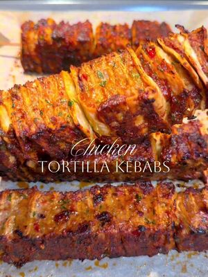 Juicy, seasoned-to-perfection chicken grilled to a smoky char, wrapped in a soft tortilla, and stacked on a skewer for the ultimate bite 🤤🔥 Bold, tender, and absolutely unforgettable 🌯🍢 by @foodie_mette🔥  #kebab #chickentortilla #Recipe 