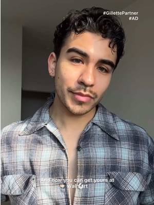 #GillettePartner Not all grooming is visible … but it matters 👏🏽 time for some Spring cleaning with @Gillette Labs Body Razor. Upgrade your pre-date shaving routine now at @Walmart #ad