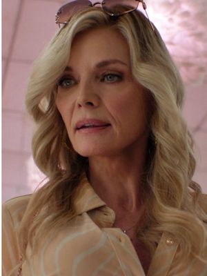 An immaculate line reading from Michelle Pfeiffer. No notes. The first three episodes of Margo's Got Money Troubles are now streaming on Apple TV. #MargosGotMoneyTroubles #ElleFanning #MichellePfeiffer #AppleTV