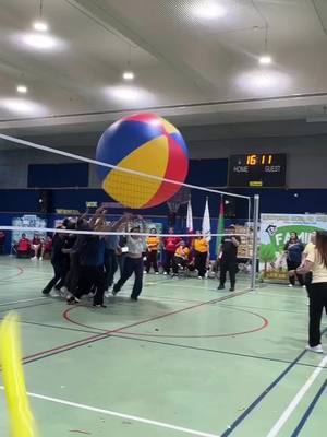 Gigantic volleyball looks so fun 👏 #volleyball #sports #womenssports  (via eeeeesg_official/IG) 