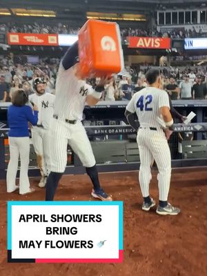 April showers bring May flowers ☔️ #yankees #walkoff #aaronjudge #josecaballero 