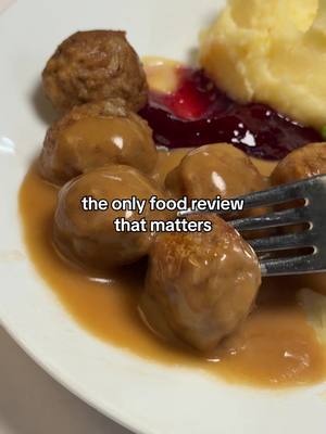 It was ‘aight… 😋 On Swedish Thursdays, IKEA Family members get 50% off select main dishes until May 7th.   -   C’était… pas pire pantoute. 😋 Les membres IKEA Family obtiennent 50 % de réduction sur certains plats principaux lors des jeudis suédois, du 14 avril au 4 juin   #IKEACanada #SwedishMeatballs #SwedishFood #boulettesàlasuédoise #nourrituresuédoise