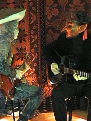 <TOXICITY_DUET.AVI> @systemofadown  #guitar #mushroom #devil #vhs #nostalgic 
