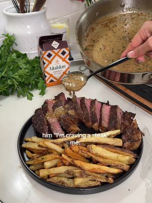 Juicy ribeye with peppercorn sauce and double-fried fries 🥩🍟😋 #ribeye #steak #steaknight #steaktok #steakdinner 
