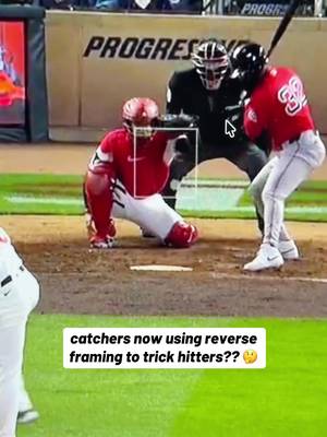 Fake framing is now in mlb?? 😂 #baseball #MLB #majorleaguebaseball #sports 