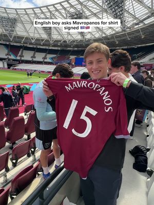 Speaking Greek to one of Greece’s best players was not on my 2026 list 🇬🇷😅 #greek #football #westham #language #ελλαδα 
