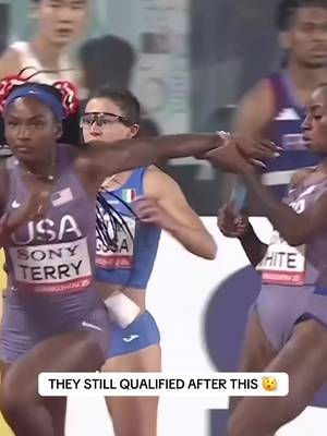 Most ICONIC handover ever? 👀 Needless to say Kayla White & @TeeTeeTerry_ kept their cool during this one 💅🏻 #WorldRelays