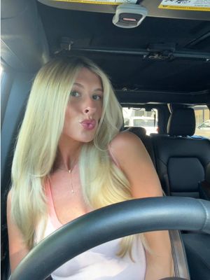 Only felt right to go bright blonde before I move to Florida @The Salty Mane @Joliee.mane 