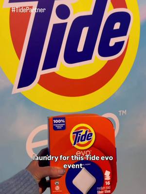 ✨Clean baby ✨ #TidePartner I’ve stepped into the future of laundry…and I’m not going back. At the Tide evo immersion, I saw the magic in action: ✨ the instant activation station (drop the tile in water and watch it dissolve instantly…even cold) 🌱 the grass stain test (Evo: 1, stains: 0) 🌶 the chili oil demo (because real life = real mess) Tide evo is a waterless detergent tile delivering a powerful, all-in-one clean – no bottles, no mess. Just real laundry magic. From workout gear to daily wear… it’s lighter, faster, simpler, and honestly? kinda fun. Laundry just leveled up.   #TideEvo #RealLaundryMagic @Tide Laundry 
