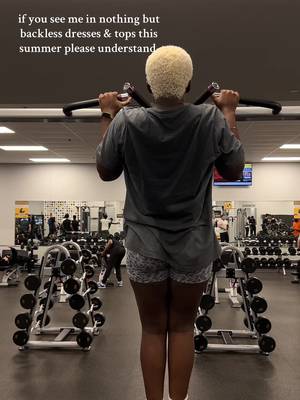 girls who lift their body weight >>> #AAALASPARATUCURRO #musclemommy #pullup