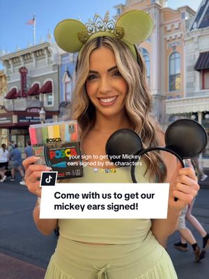 COME WITH US TO GET OUR MICKEY EARS SIGNED BY THE CHARACTERS 🐭✨🏰👑 #momlife #disney #disneylife #disneyworld #MomsofTikTok 
